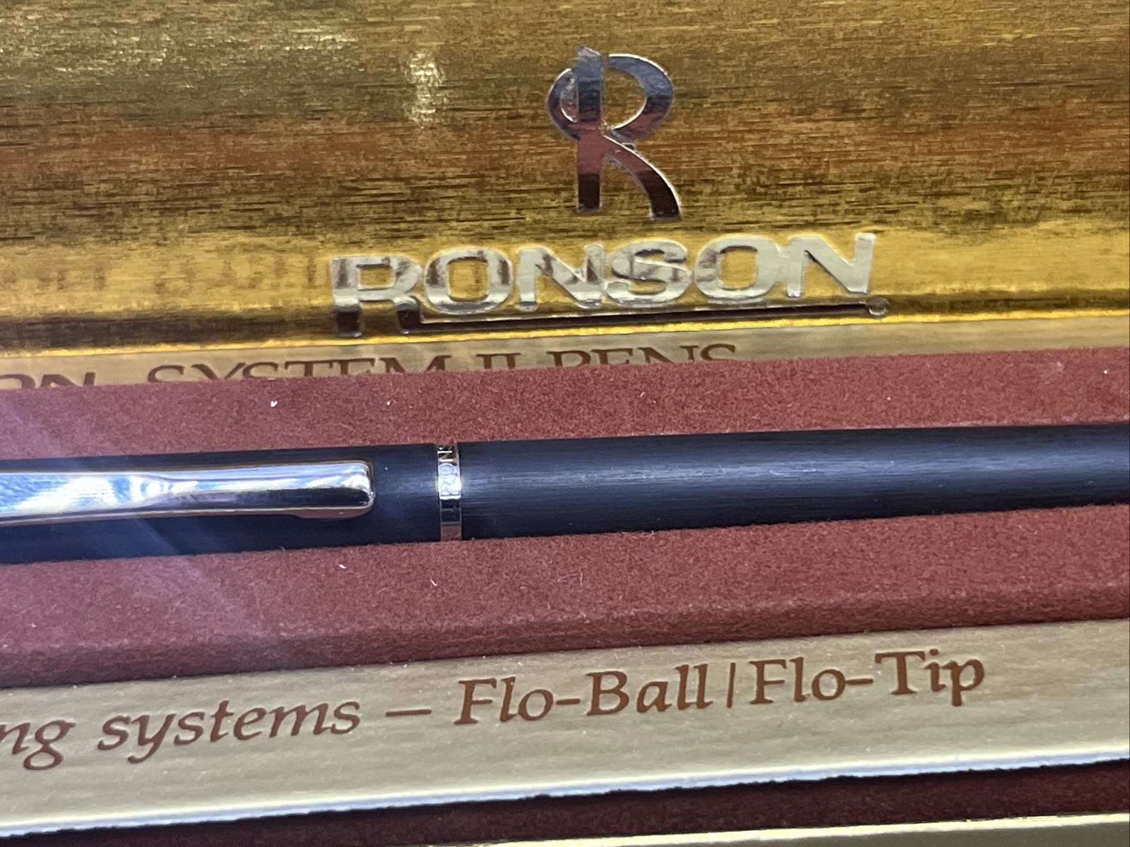 Vintage Ronson System II Pen ~ Flo Ball/Flo Tip ~ Germany ~ FLAT BLACK NEEDS INK
