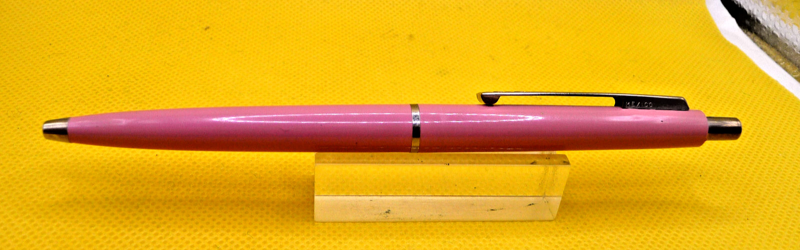 Paper Mate Vintage Double Heart Ninety Eight Pink Ball Pen-Mexico