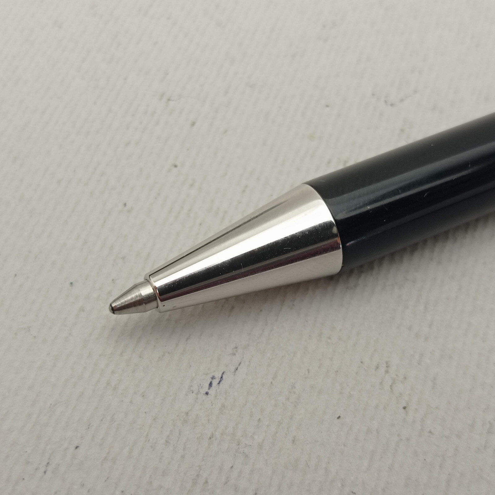 WALDMANN STERLING SILVER 925 CHESS MODEL WITH BLACK ENAMEL BALLPOINT PEN VINTAGE
