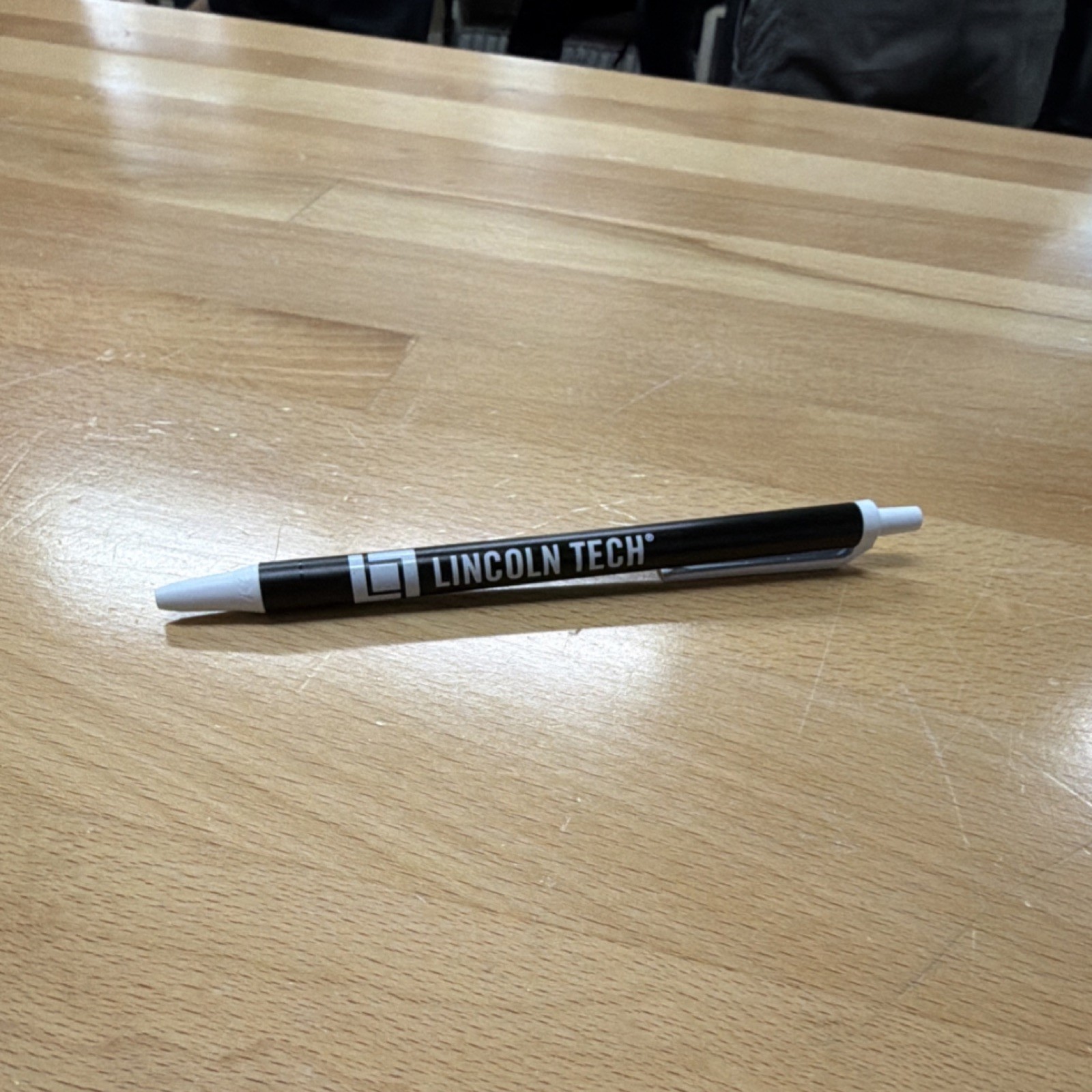 *EXTREMELY RARE* Lincoln Tech Retractable Ballpoint Pen Black Ink Plastic