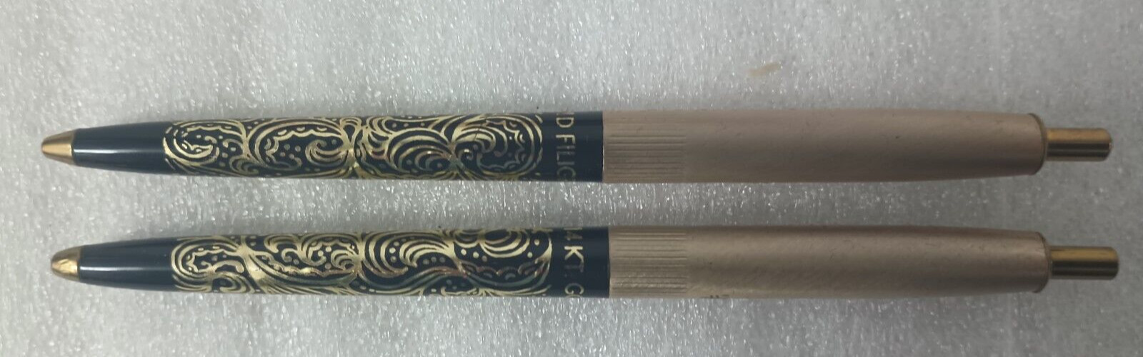 Vintage Arpege Channel No.5 14k Gold Filigree Perfumed Writing Pens w/Hard Case