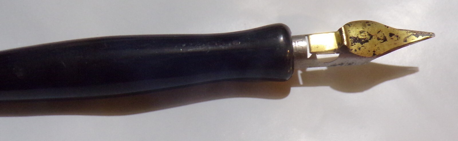 Vintage Dip Pen USA Great Condition Unique Very Rare Design Black