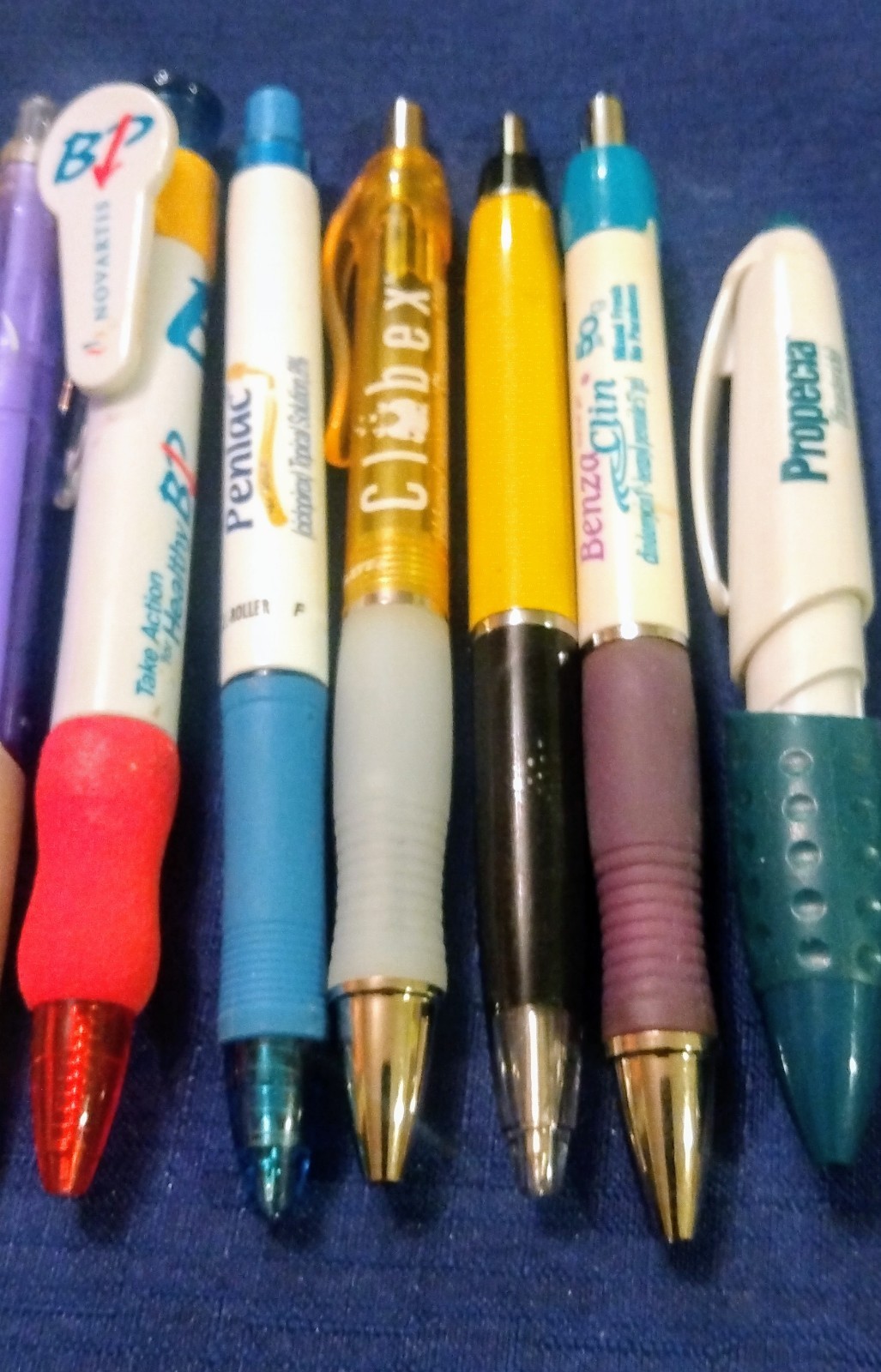 Lot of 12 Metal/Plastic Drug Rep Pens Pharmaceutical Medical Collectible