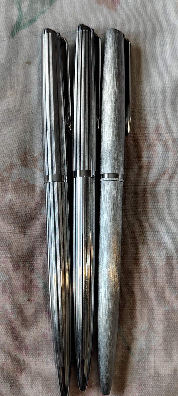 LOT OF 3 AURORA BALL POINT PENS MADE IN ITALY