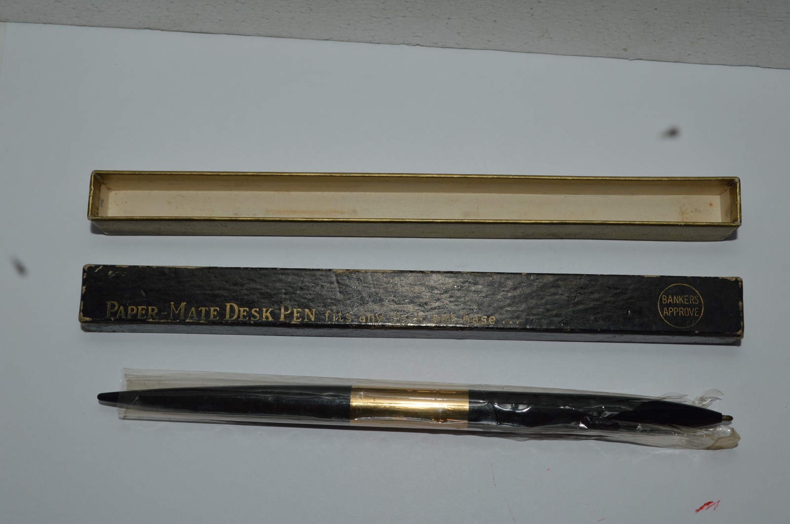 Paper Mate DESK PEN Ballpoint Pen New-Old Stock Never Used Black GT MOC 1950s