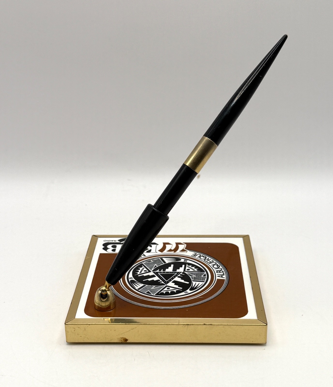 Vintage Desk Pen with Base, 77 KOB Radio Albuquerque New Mexico, Tile