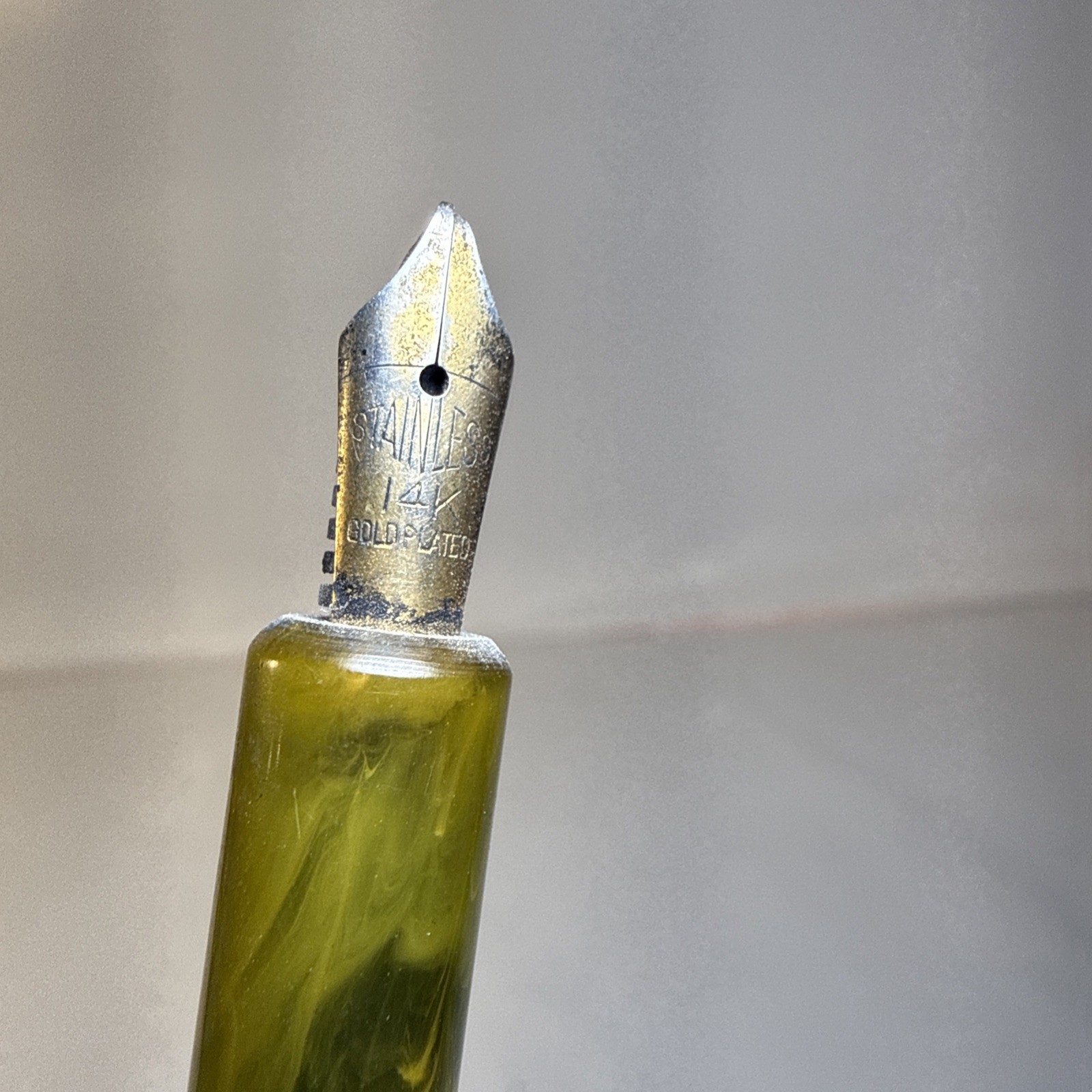 Vintage Bakelite Fountain Pen Yellow Black Morris USA Nib 1930s Pocket