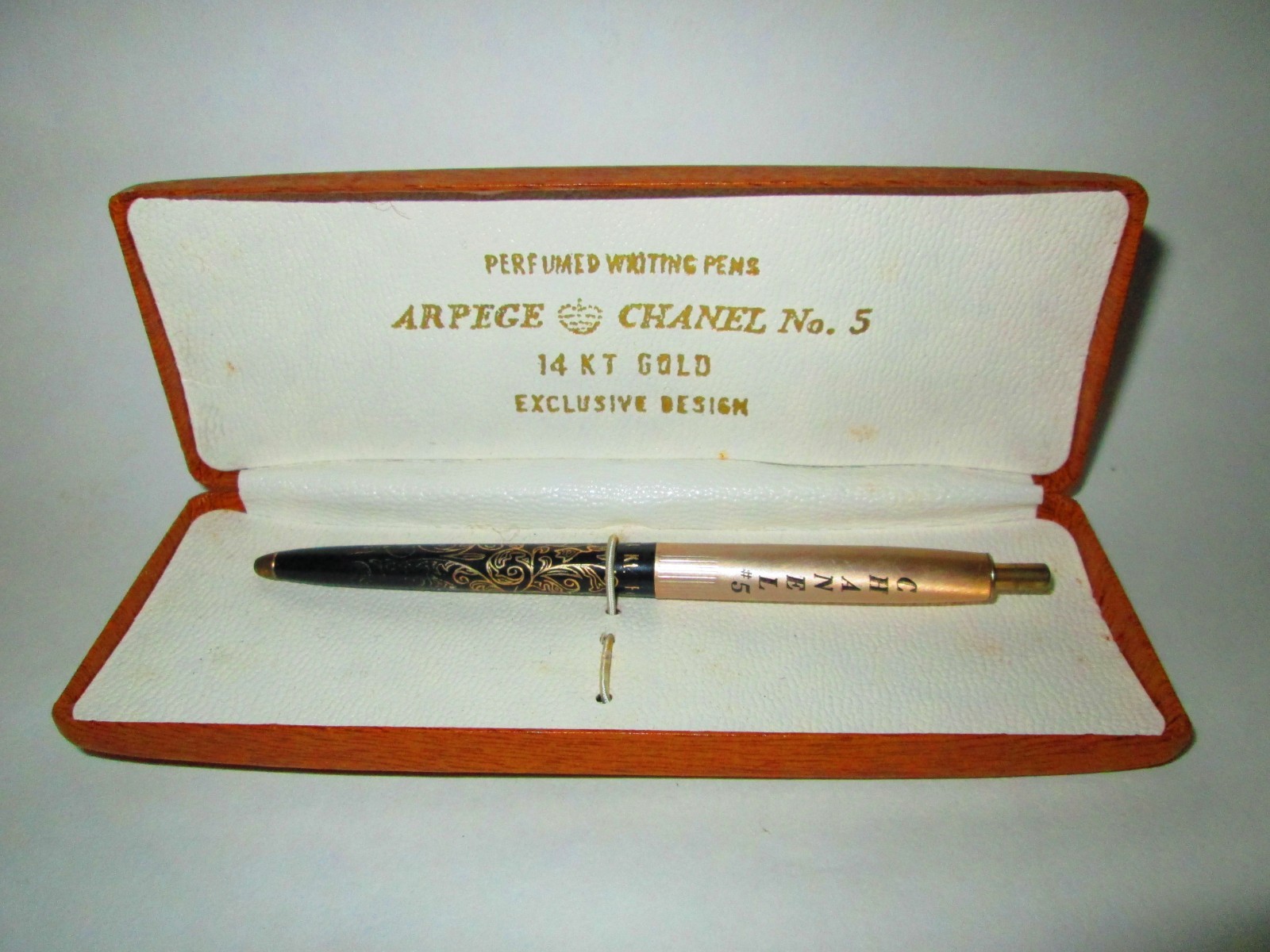 Vtg Arpege Chanel No 5 14k Perfumed Writing Ballpoint Pen (1)with case Needs Ink