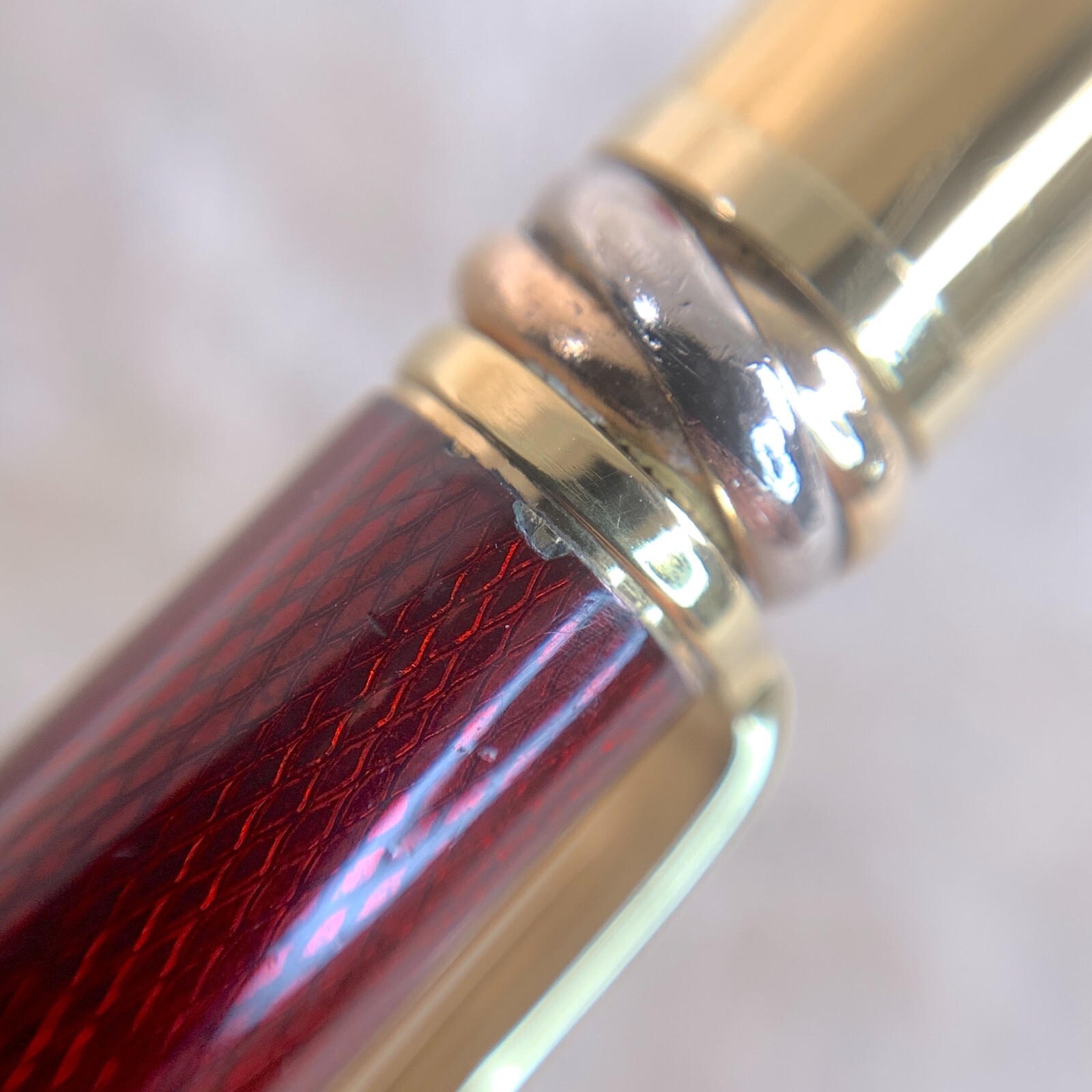 Cartier Ballpoint Pen Rare Trinity Bordeaux Enamel Engraved Pattern with Case