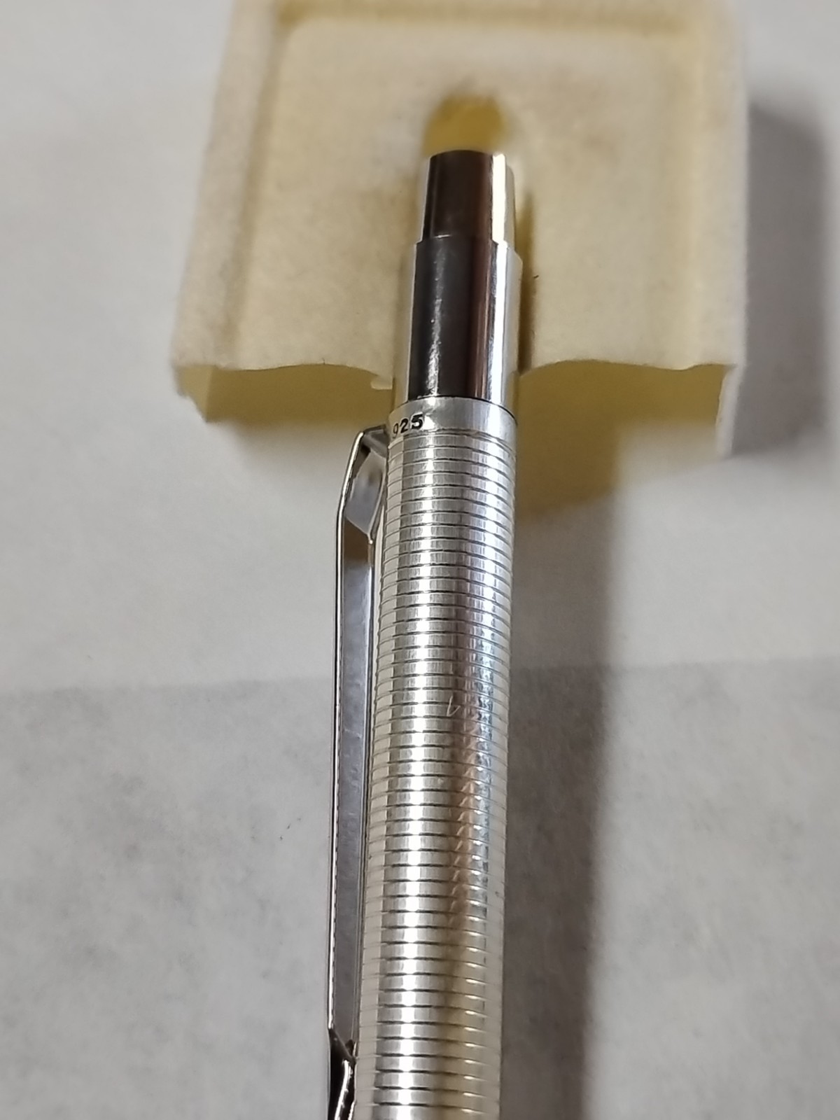 VTG Slim Ribbed Sterling Silver Ballpoint Pen NOS Tested-Works In Original Case