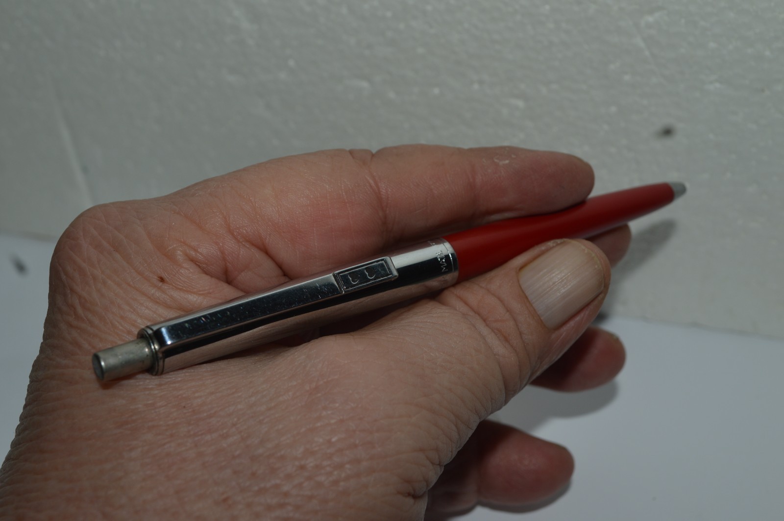 Paper Mate PROFILE #2 REGULAR Grip Ballpoint Pen Red Barrel Made In USA 1980s