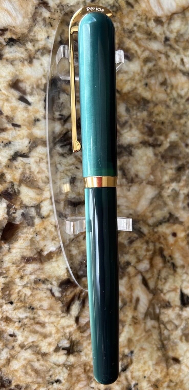 Visconti Pericle Green Pearlescent Rollerball Pen With Original Box. PRISTINE !!