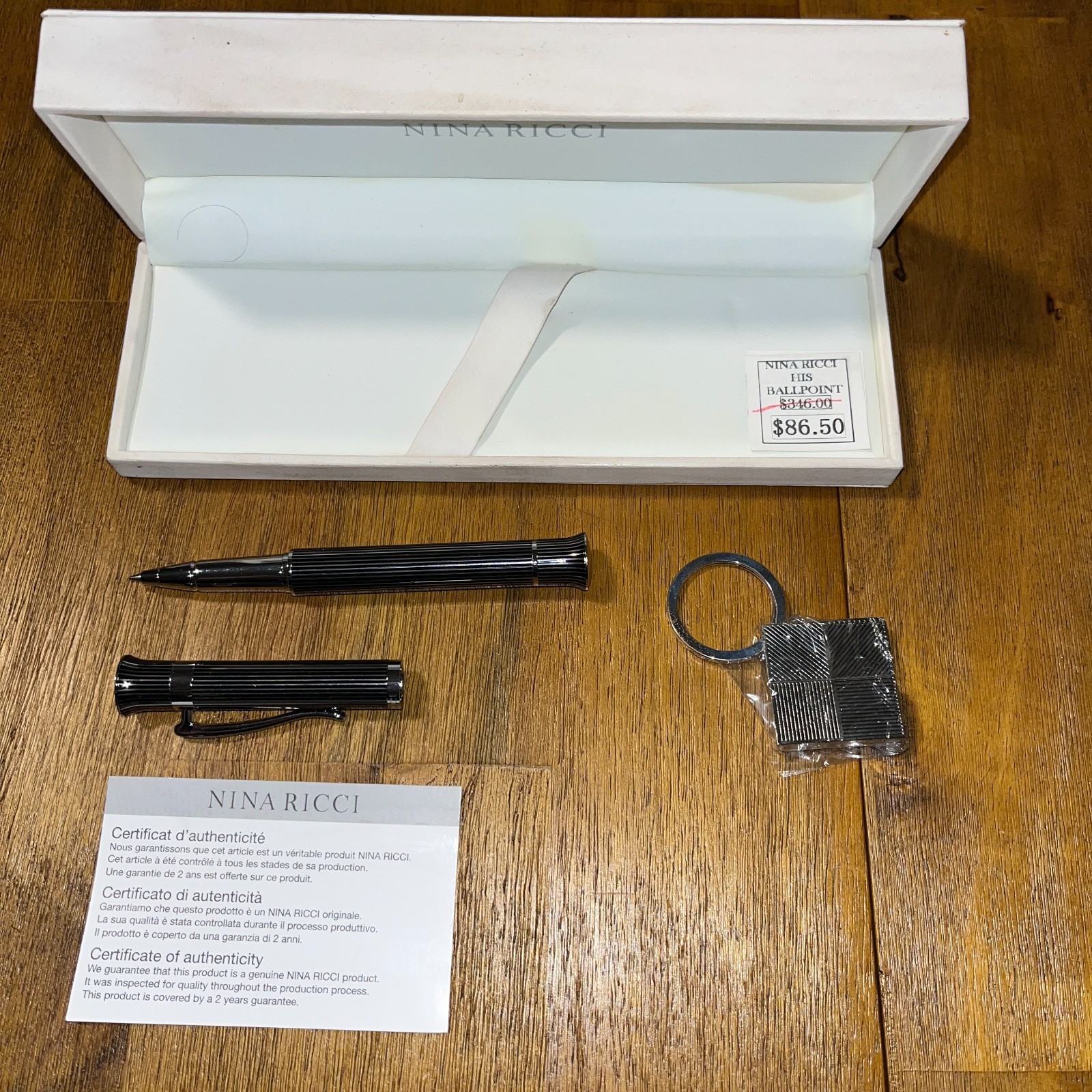 Nina Ricci His Ballpoint pen with keychain and COA