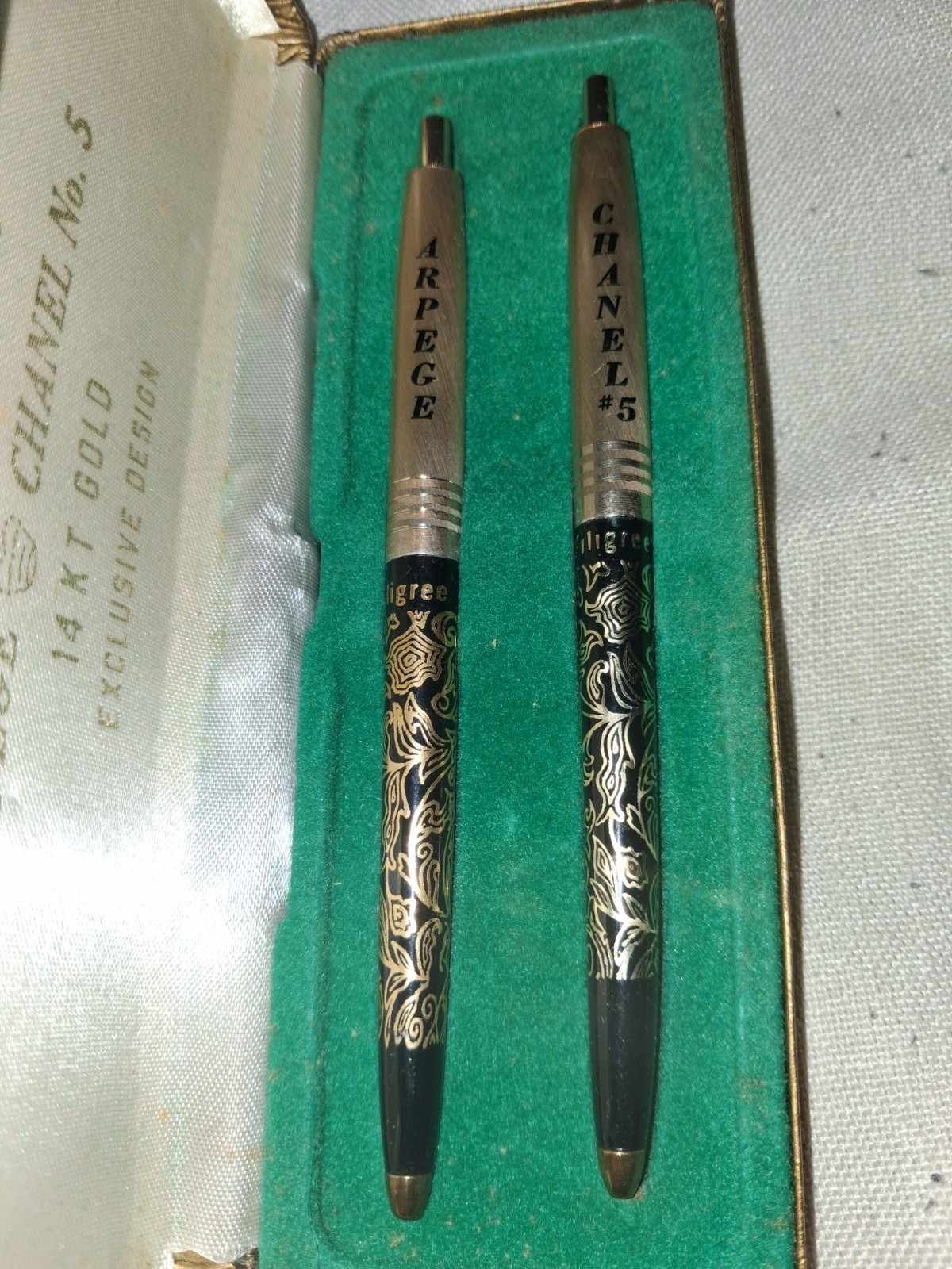 Vintage Chanel No.5 Arpege 14K Gold Filigree Perfumed Ballpoint Pen Set in Box