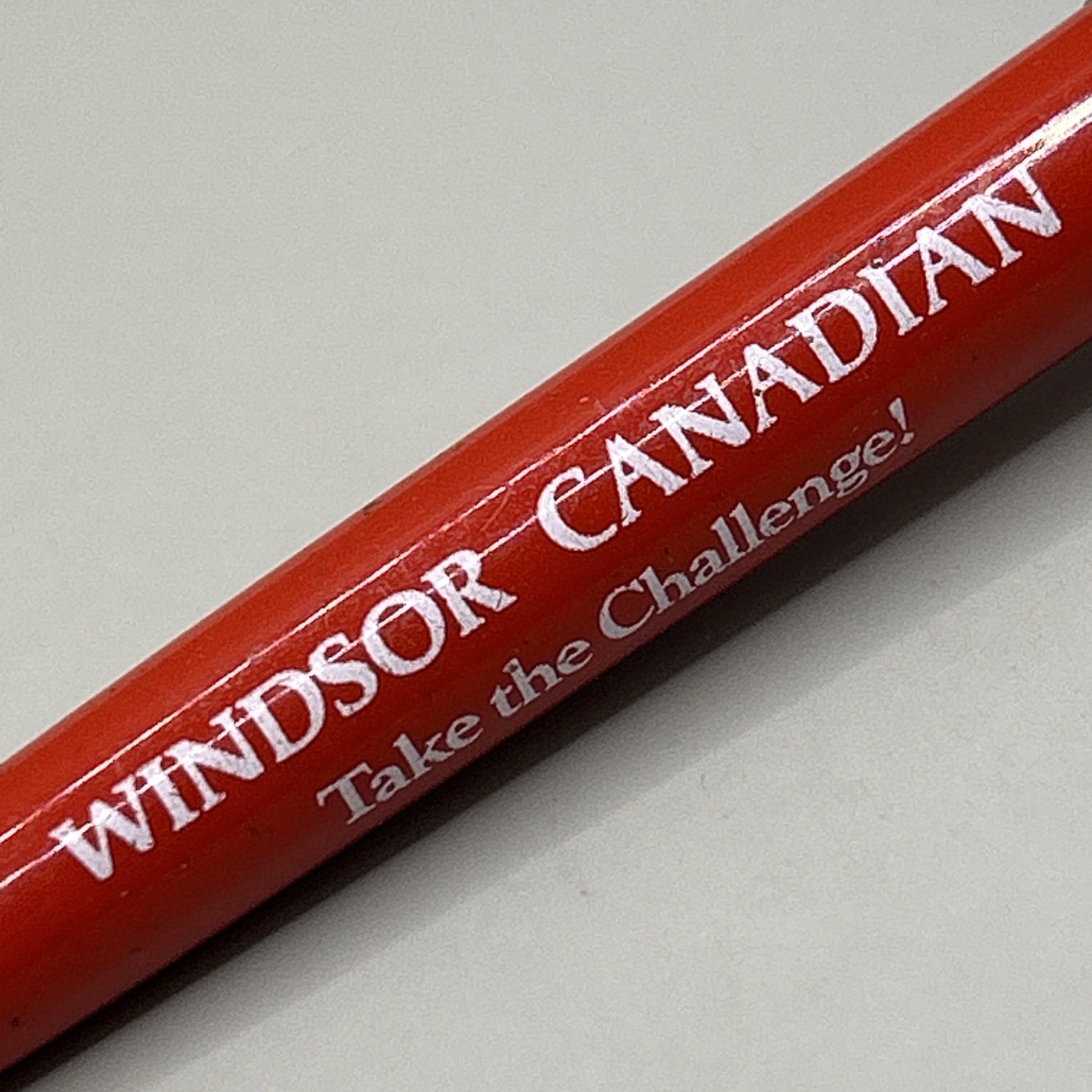 VTG Ballpoint Pen WINDSOR CANADIAN «Take The Challenge»