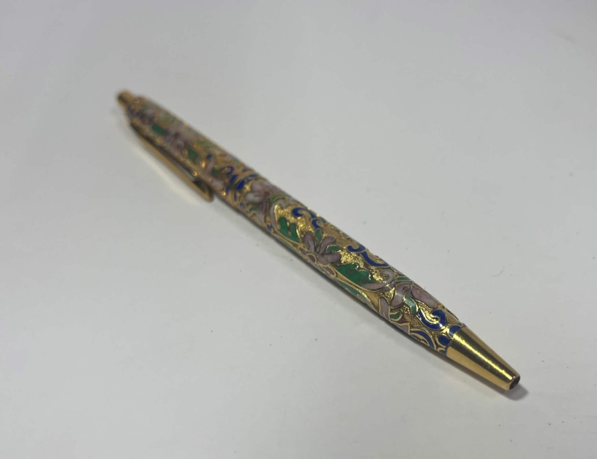 Vintage Chinese Cloisonne Enamel Ballpoint Pen Gold Tone Floral Silk Box NOS