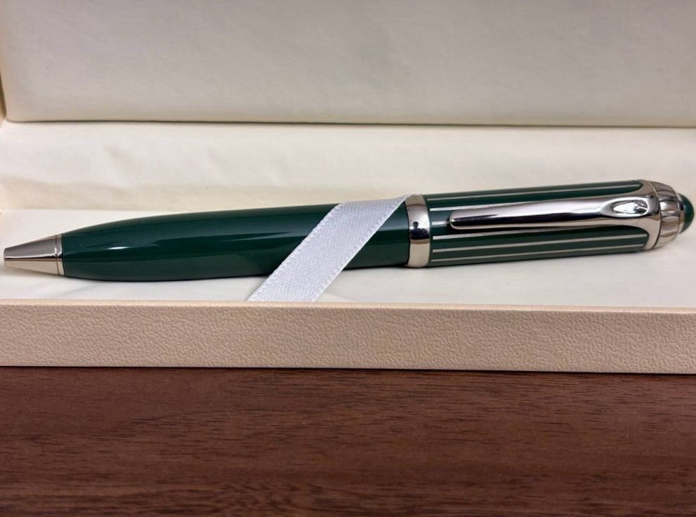 Cartier Roadster Green Ballpoint Pen Rare VIP Luxury Gift New Full Box 2026