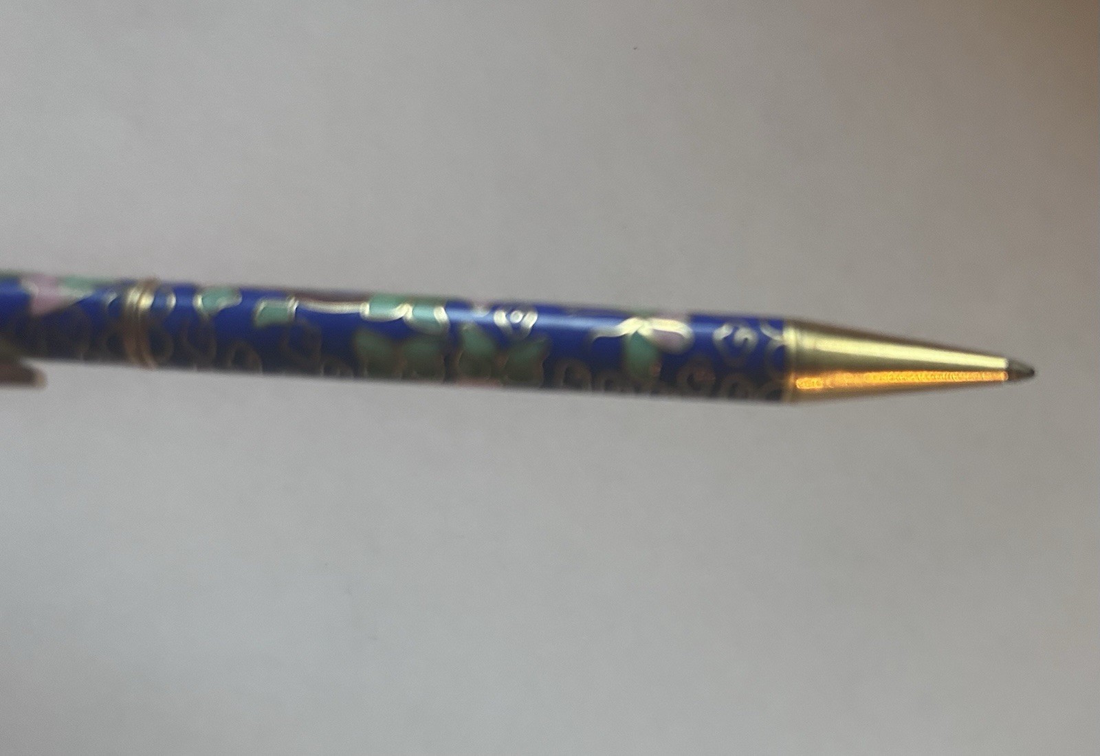 Vintage Chinese Cloisonné Ballpoint Pen Blue Floral Enamel Gold Tone Collectible