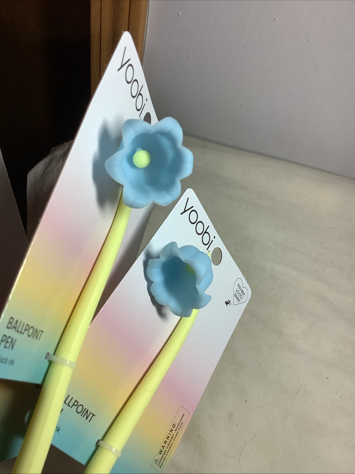 3–Yoobi Yellow/ Blue Flower Pens With Black Ink~ New Set Of 3