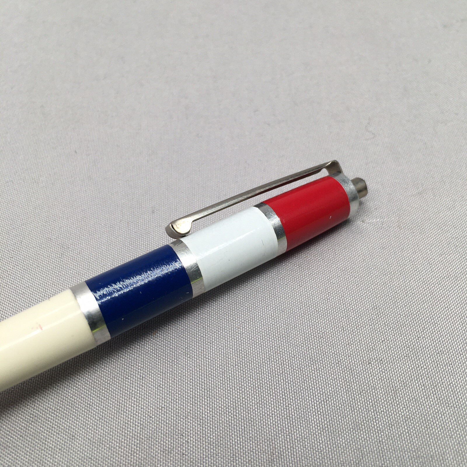 ABS American Back School Ashland Kentucky Advertising Pen Patriotic Colors Dried