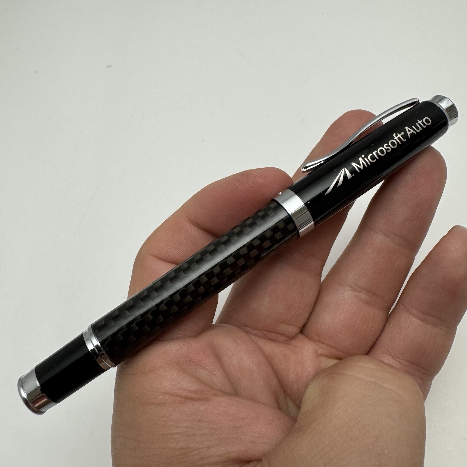Bettoni Collection Rollerball Pen Carbon Lacquer – Branded ‘Microsoft Auto’