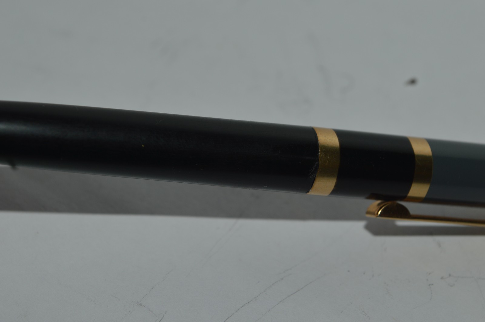 KWIK KLIK Ballpoint Pen New-Old Stock Black Barrel Metal Cap Made In USA 1960s