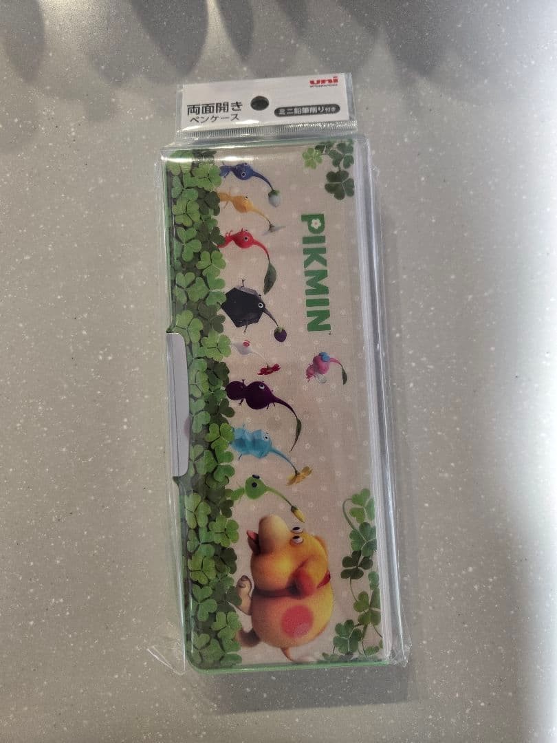 Pikmin pen case, pencil case, open on both sides, pencil sharpener, preparation