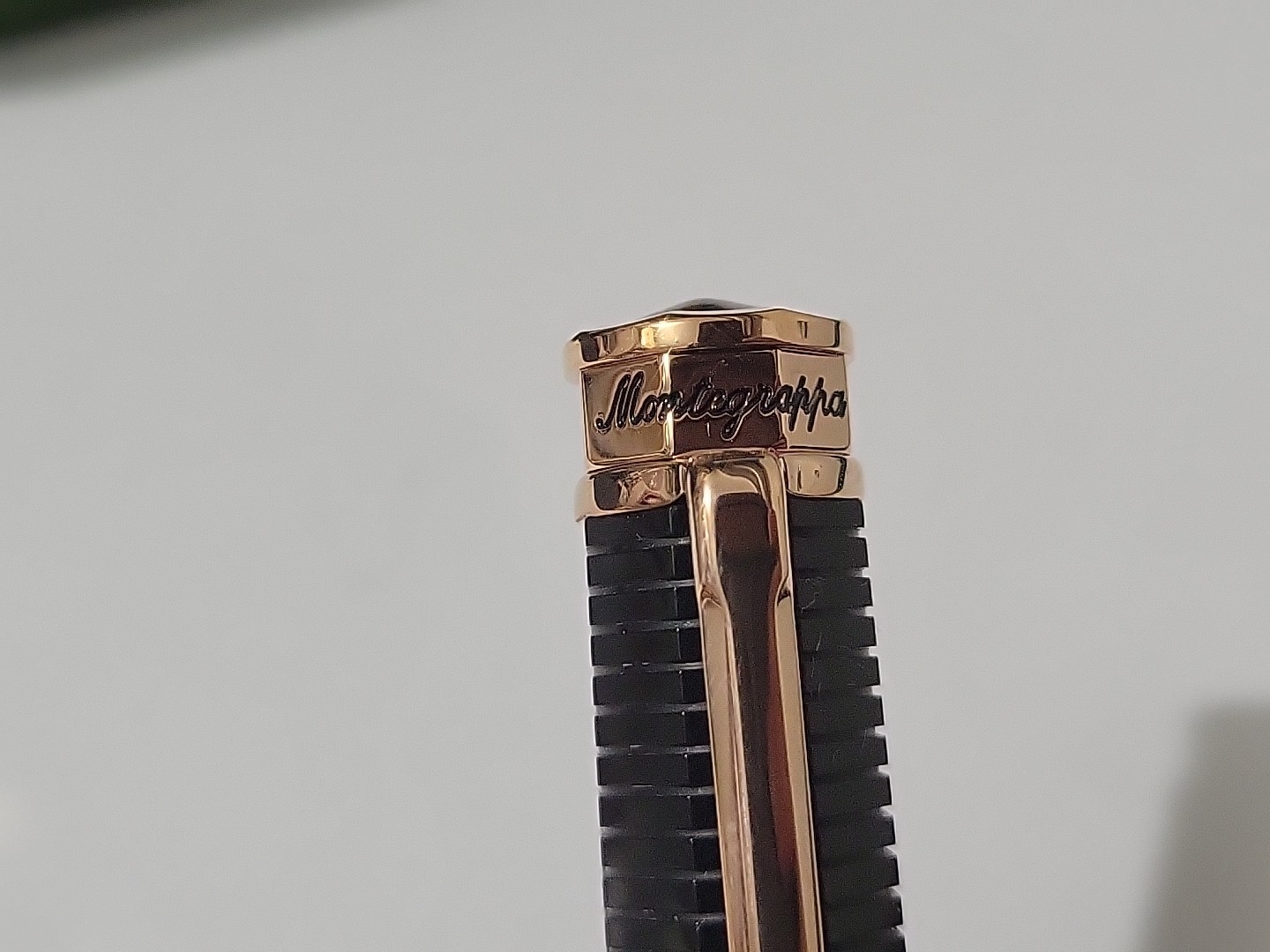 Rare Luxury Montegrappa Black Resin Rollerball Pen Rose Gold Trim w/ Box Italy