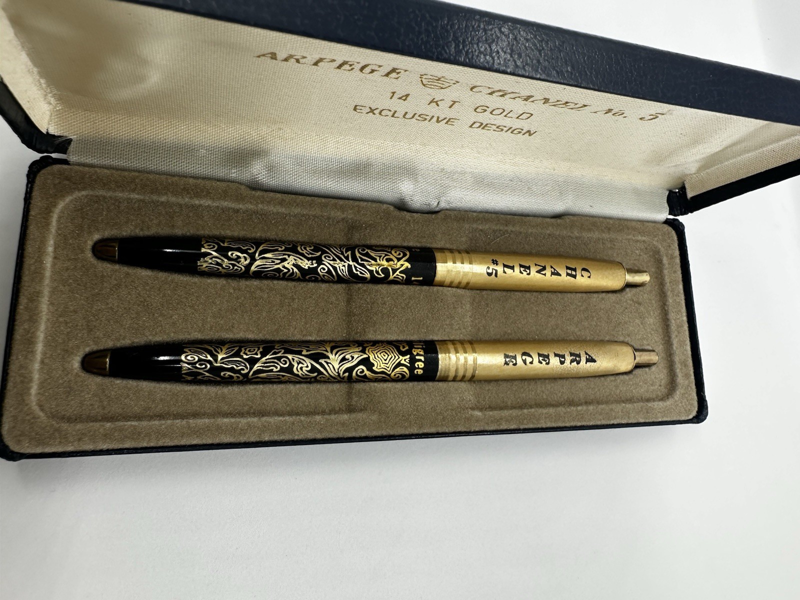 Vintage Arpege Perfumed Writing Pen Set 14 KT Gold Filigree with Case