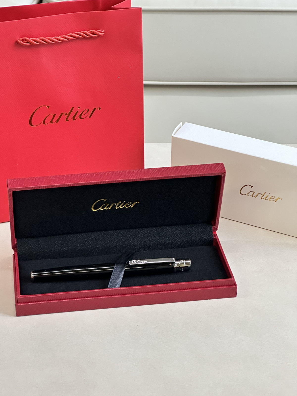 Cartier black ballpoint pen with box – luxury gift