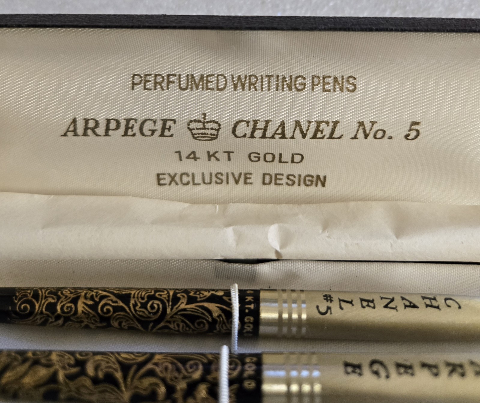 Vintage Arpege Chanel NO.5 14k Gold Ballpoint Pen Set
