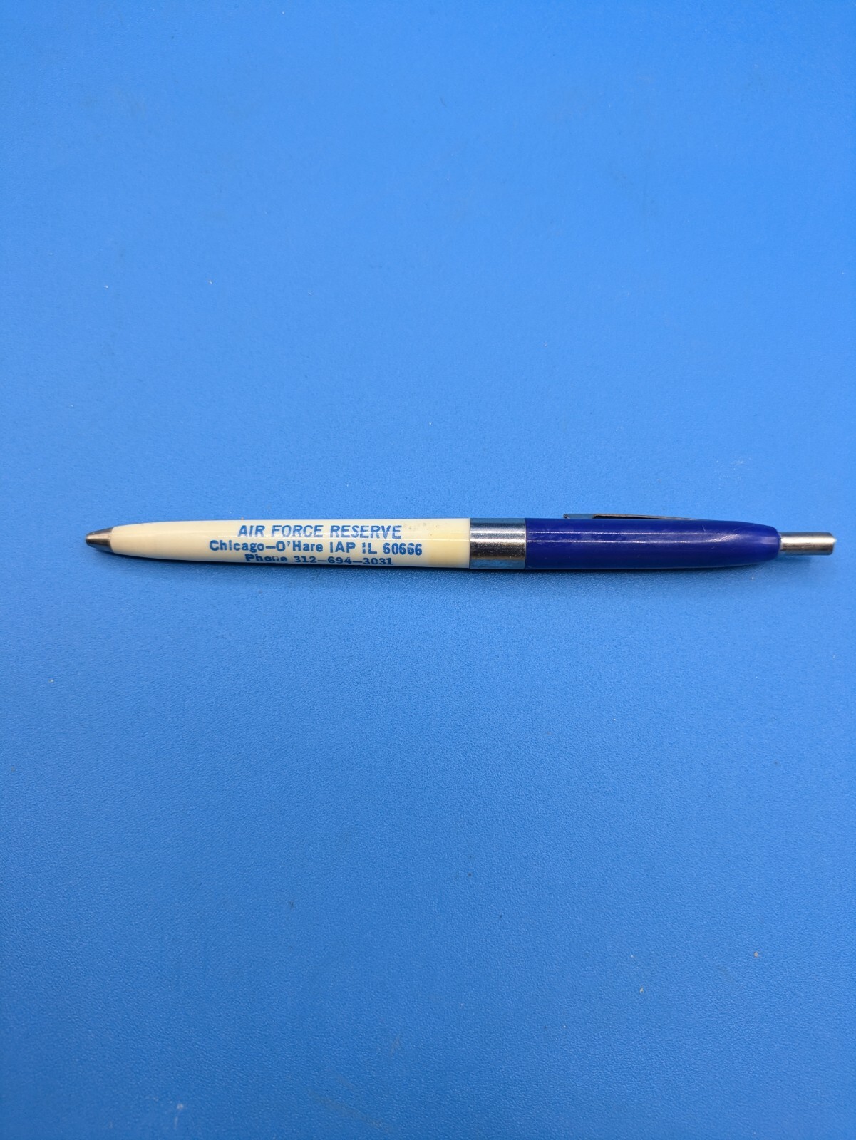 Vintage United States Air Force Reserves Blue White Advertisement Pen Chicago