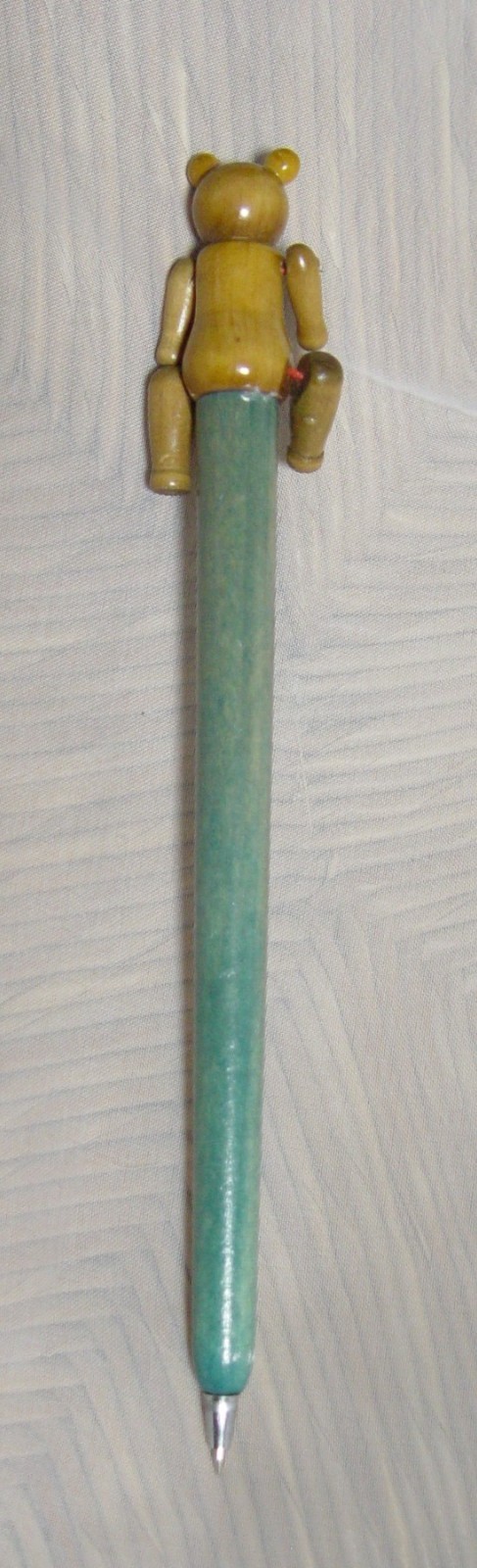 Vintage Articulated Wooden Teddy Bear Novelty Pen Green Hand-Painted (ink dried)