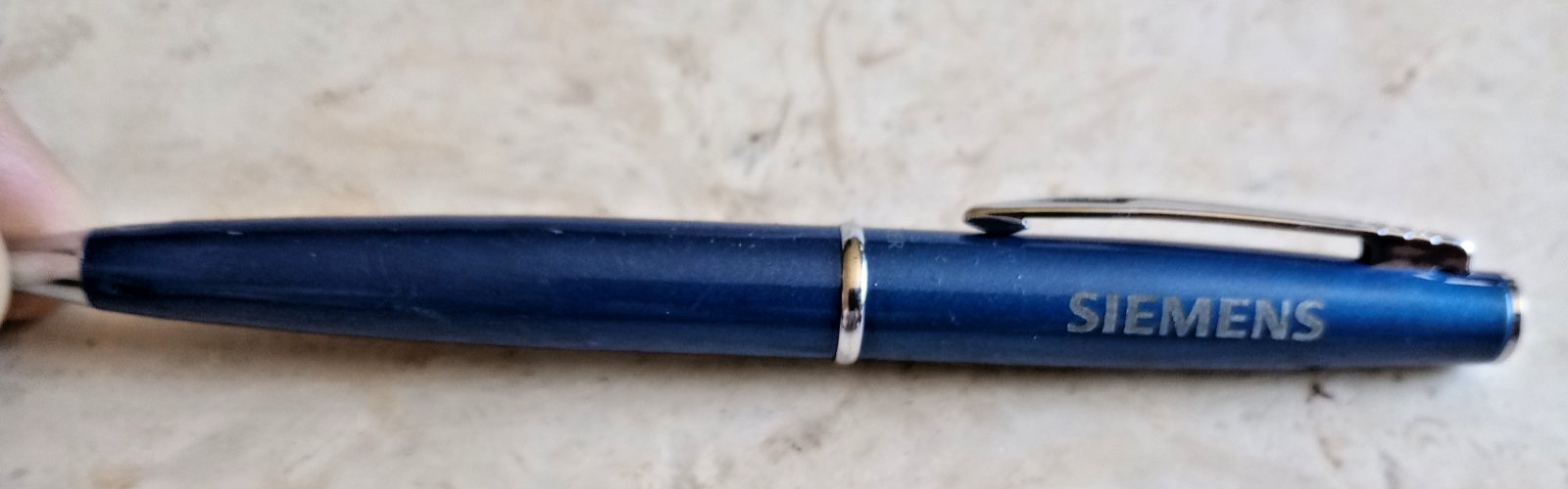 VINTAGE PARKER SIEMENS BLUE TWIST PEN