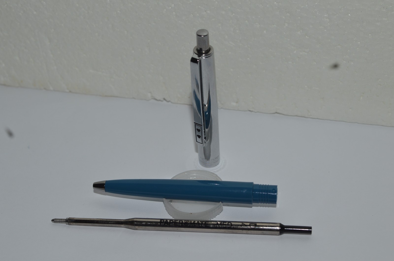 PAPER MATE Profile #2 Reg Grip Ball Pen NOS Blue Barrel Made In Mexico 1990’s