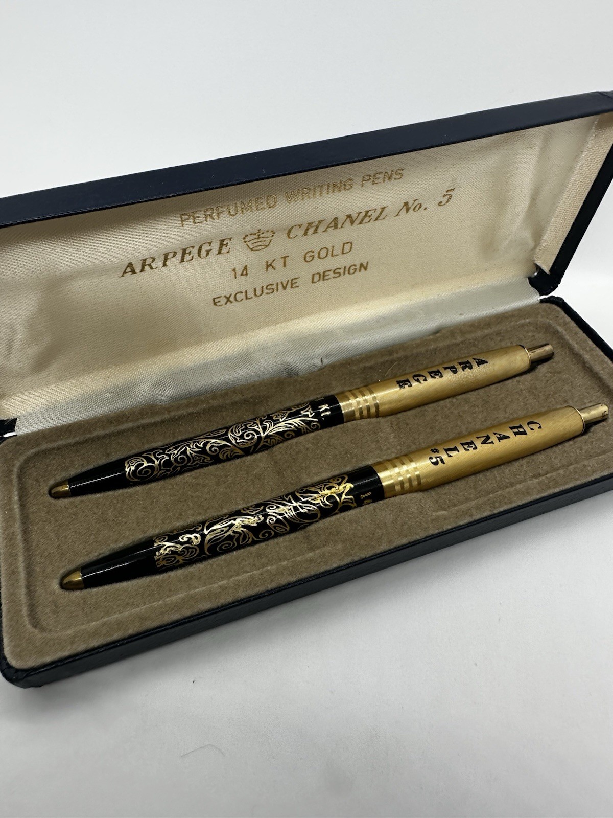 Vintage Arpege Perfumed Writing Pen Set 14 KT Gold Filigree with Case