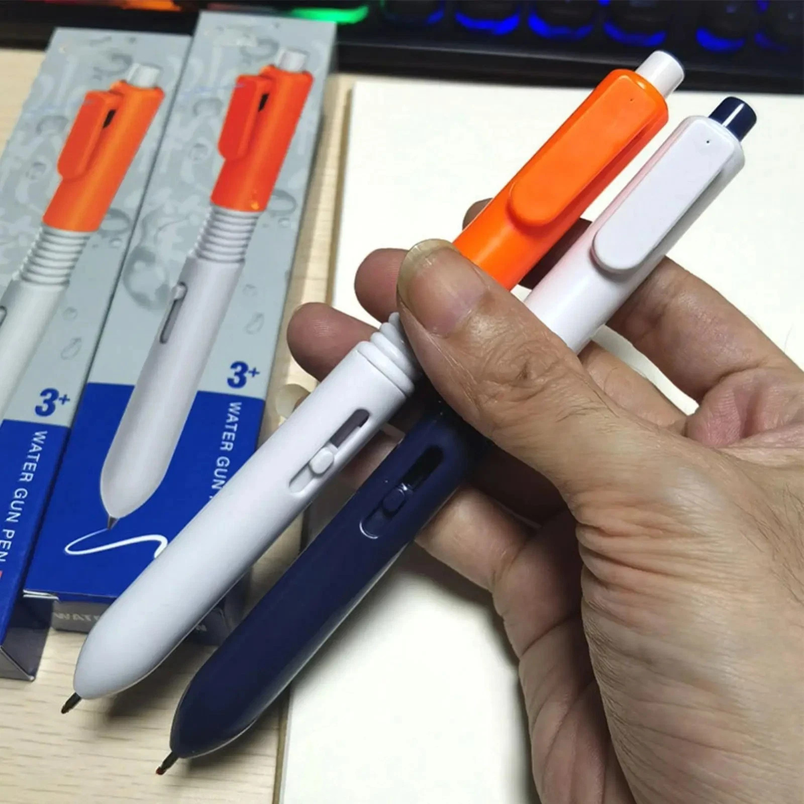 1 Pc Water Spray Pen Prank Ballpoint Pen Novelty Writing Toy