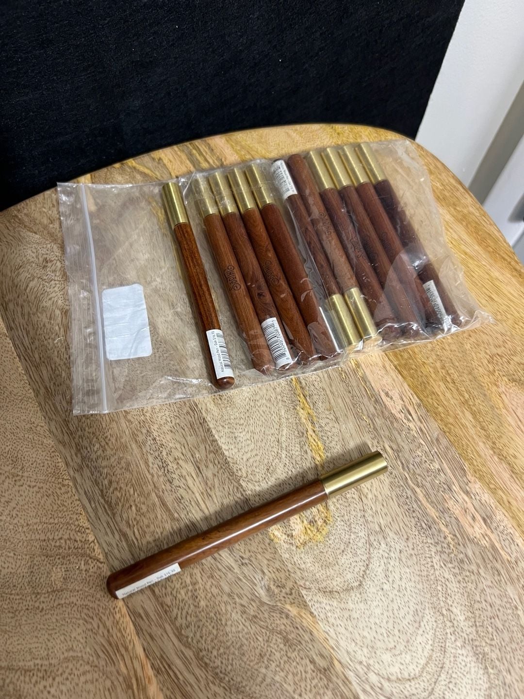 Lot of 12 Soothi Natural Oak Wood and Brass Ballpoint Pens