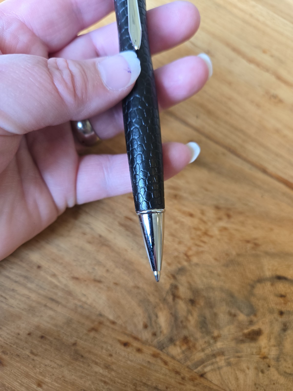 YAFA LATURIA Black LEATHER COVERED BALLPOINT PEN Ink CHROME TRIM FINE BLACK