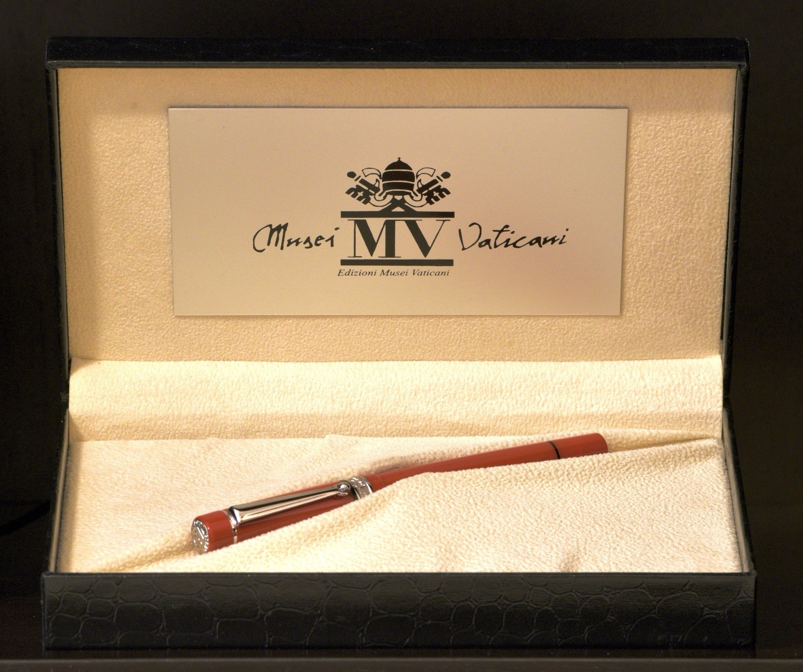 Delta Italy Limited Edition Edizioni Musei Vaticani Rollerball Pen, Beautiful