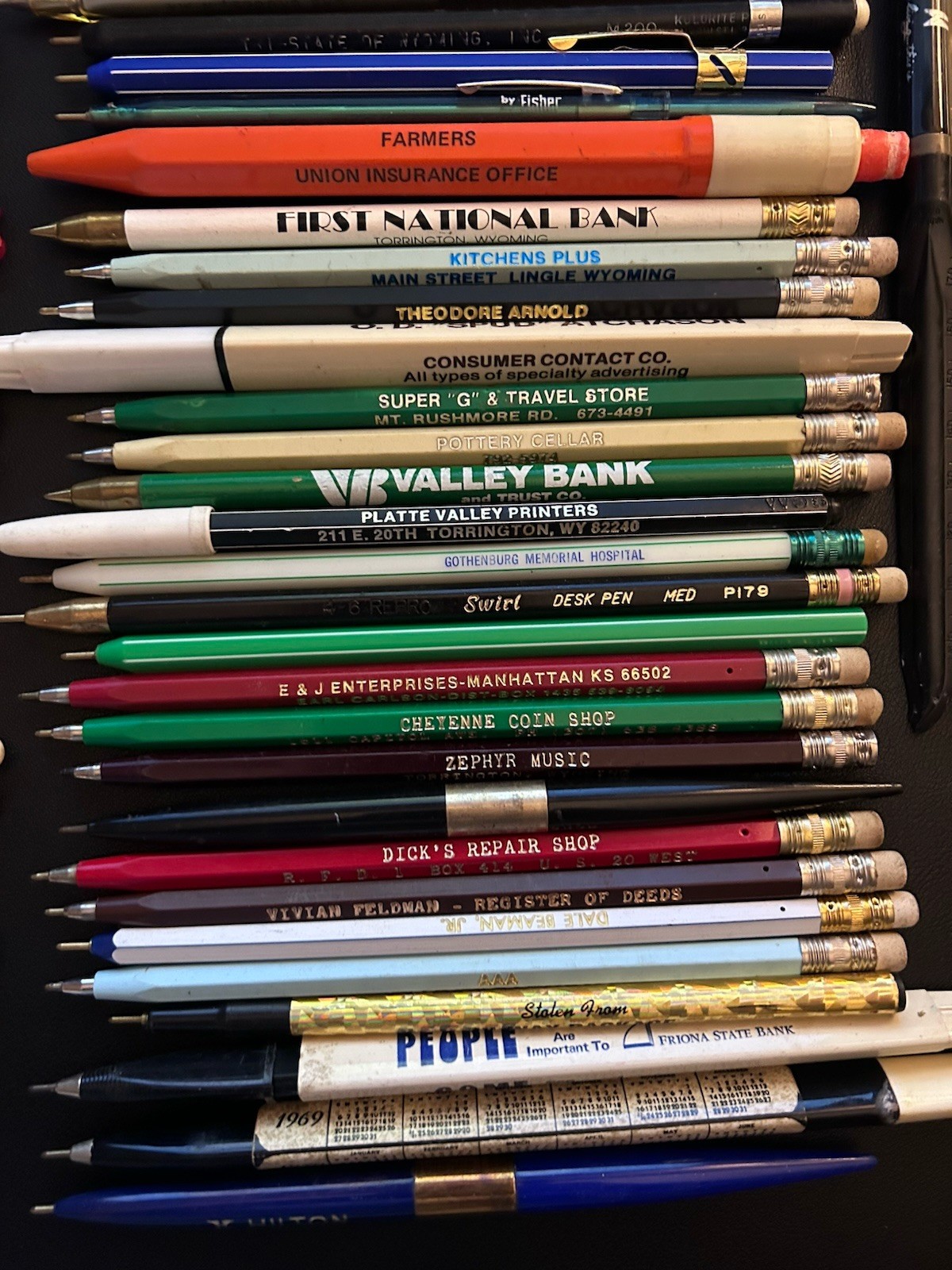 LOT (161 pcs) Advertising Ballpoint Stick Hotel Desk Pens
