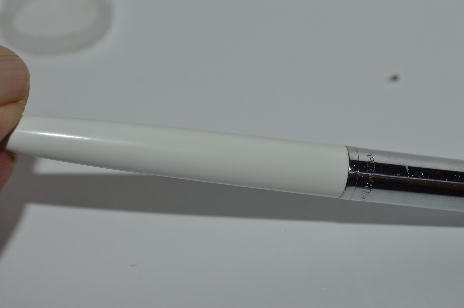 PAPER MATE Profile #2 Regular Grip Ballpoint Pen White Barrel Mexico Made 1990’s