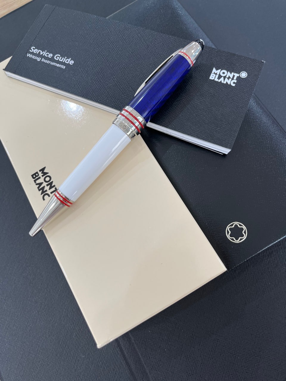 Montblanc JFK Ballpoint Pen White Silver 2026 Special Limited Edition Luxury