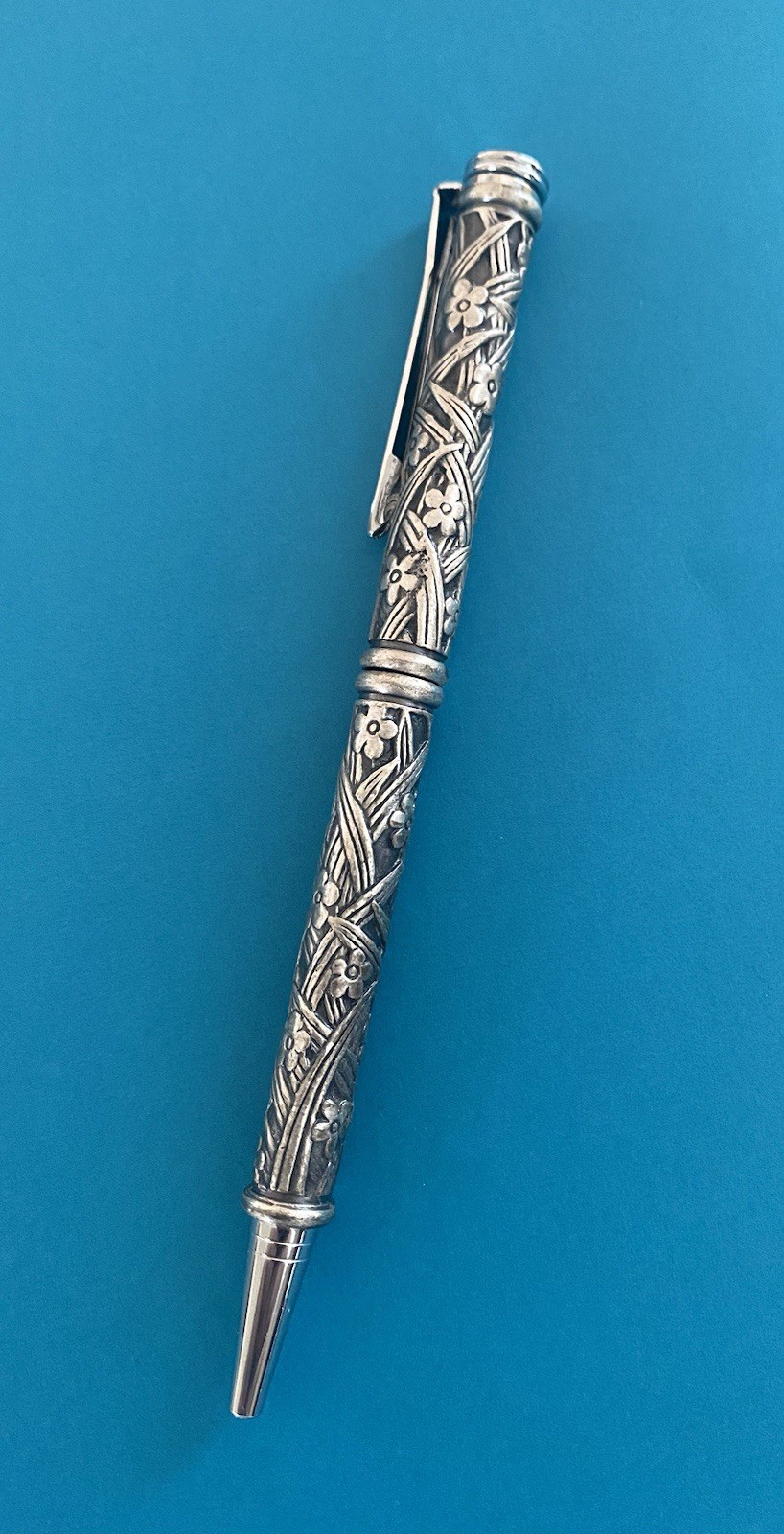 Sterling Silver Floral Motif Designer Vintage Writing Pen Engraved Weights 45g