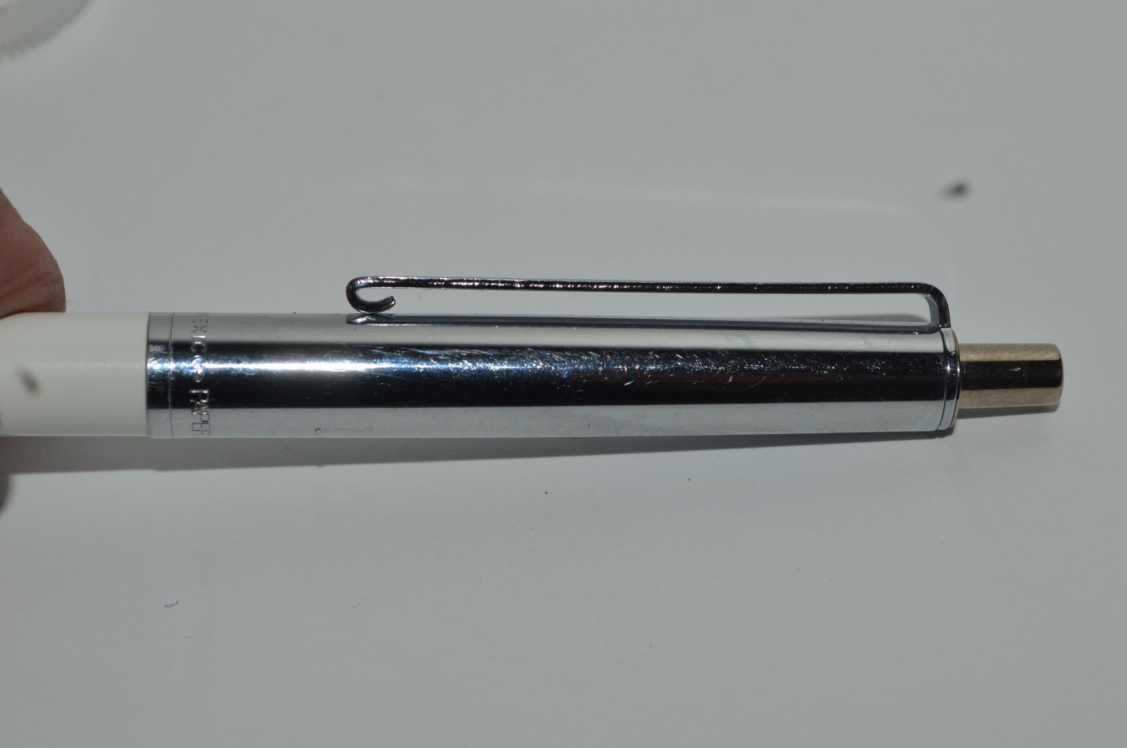 PAPER MATE Profile #2 Regular Grip Ballpoint Pen White Barrel Mexico Made 1990’s