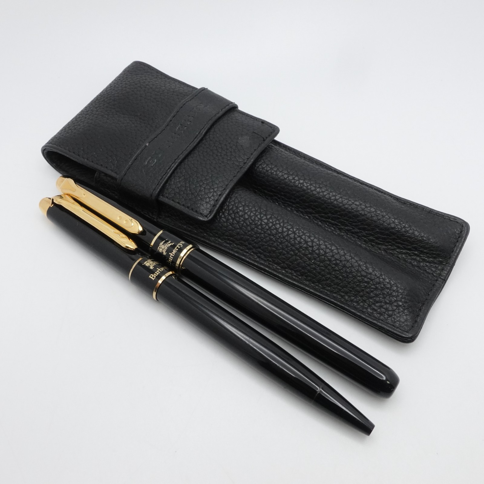 Burberry Black Gold Trim Ballpoint and Calligraphy M Nip Pen Set with Case