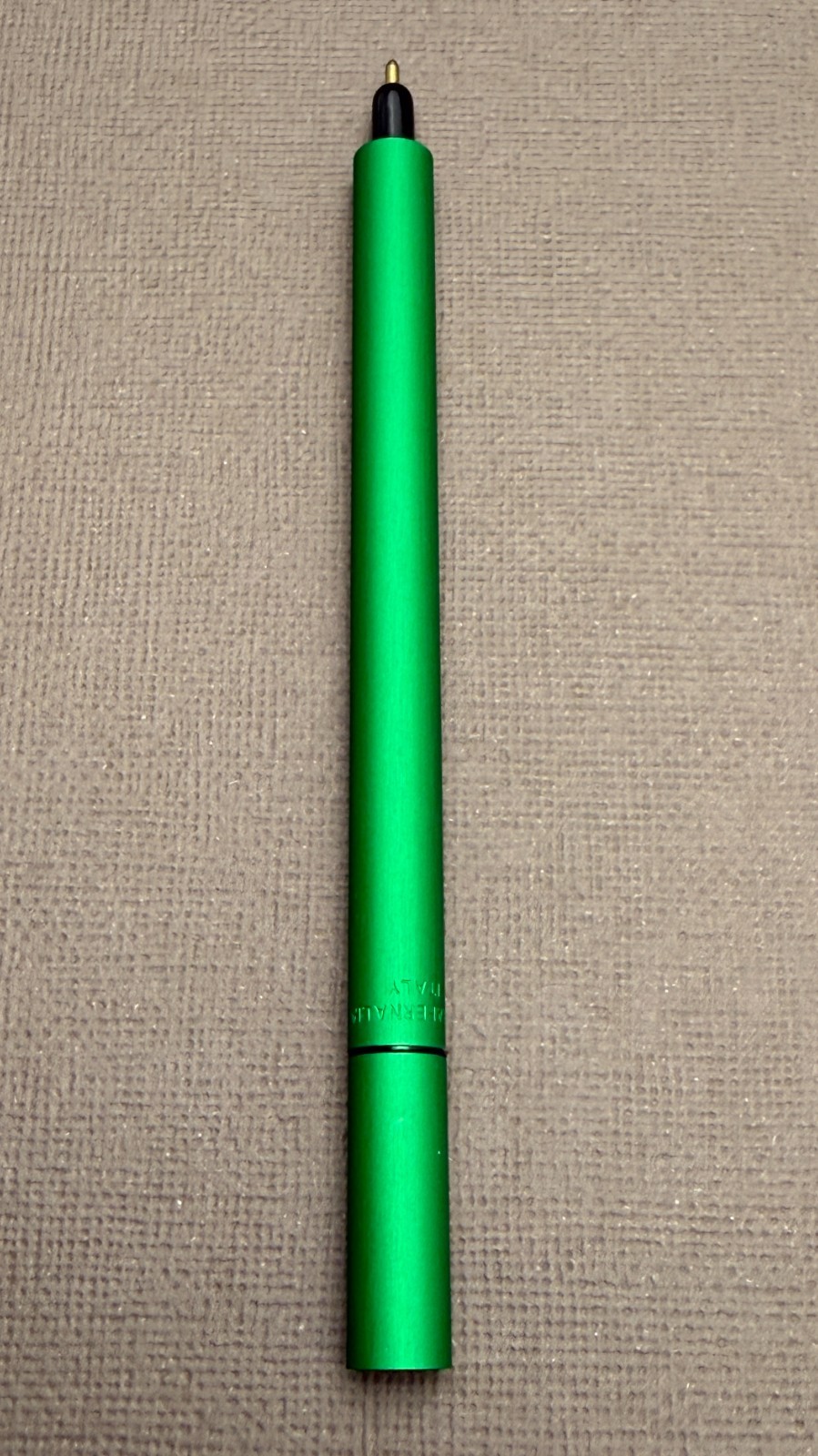 Parafernalia AL115 Ballpoint Pen Compact Size – Green Flag – New Old Stock