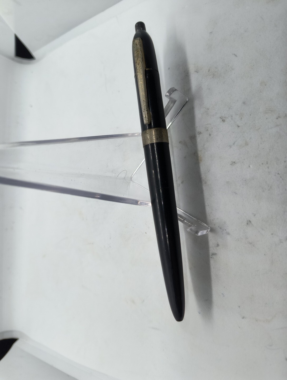 Vintage 1956 Eversharp Ballpoint Pen, Ink dried from age, Black W/Gold trim.