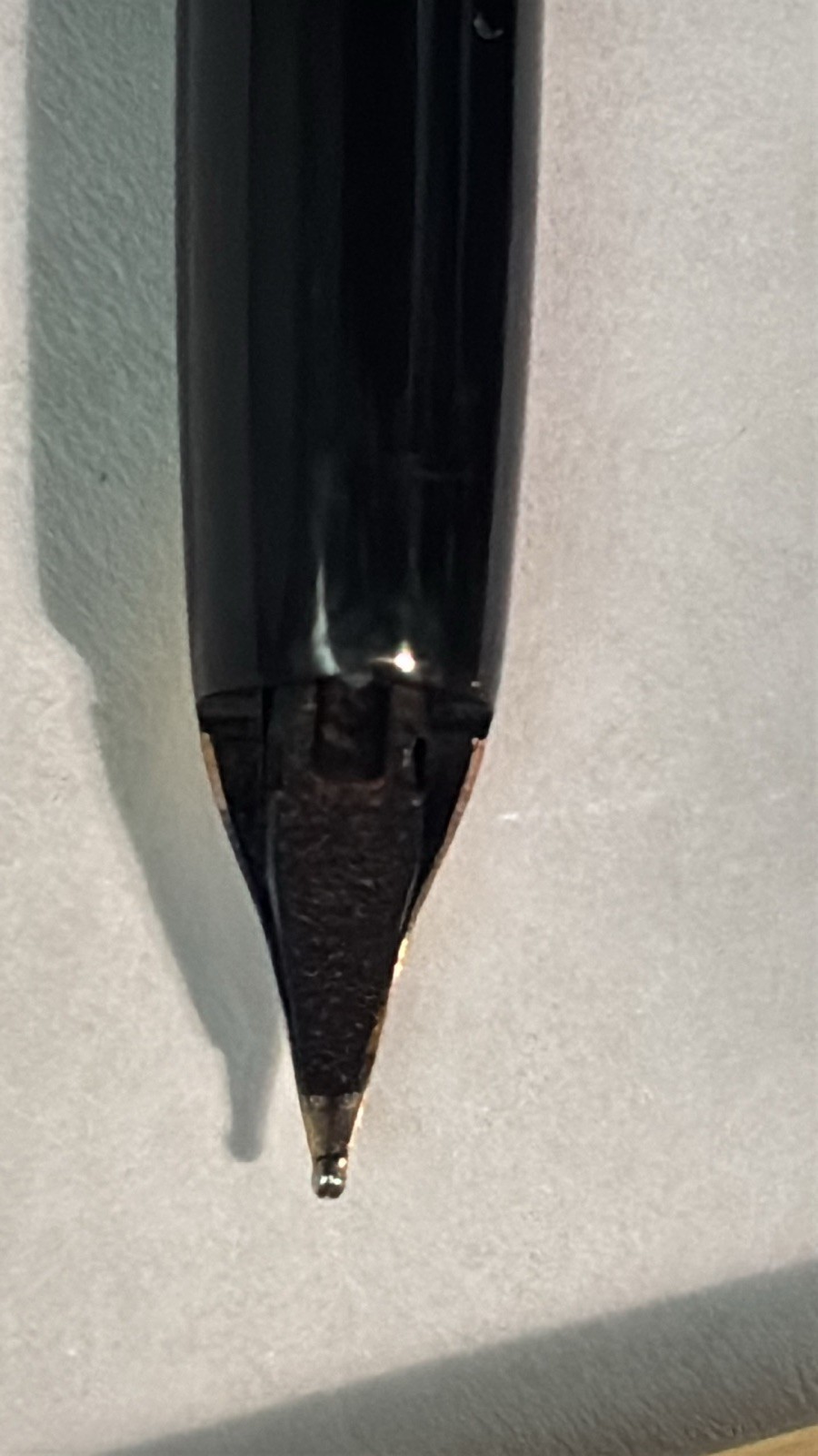 Vintage SHEAFFER TARGA 1005 Imperial Brass Fluted 14K Gold F Nib Fountain Pen