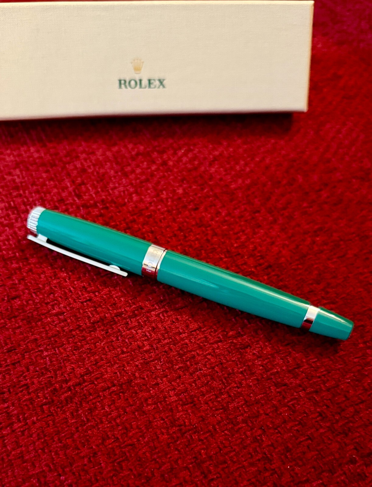 Rolex AD VIP GIFT Emerald Executive Green Rollerball Pen, New In Box, Refillable